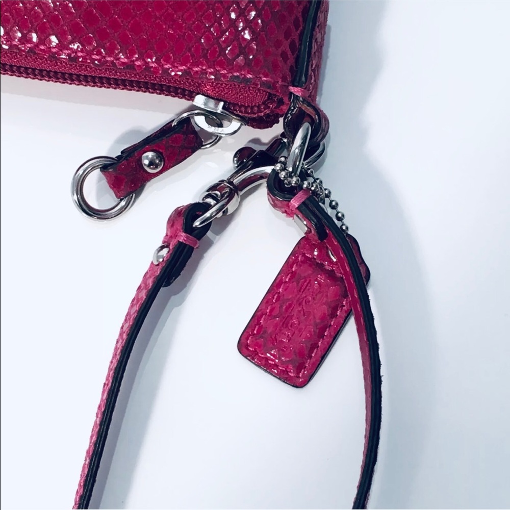 Coach Red Signature Wristlet - Picture 4 of 8